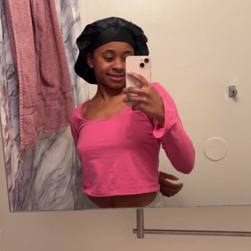 Paris P. profile photo