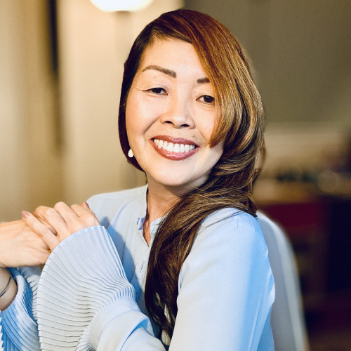 Megumi L.