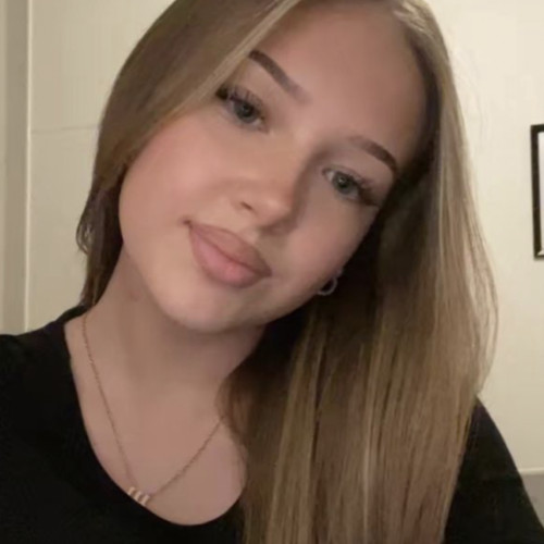 Louisa s. profile photo