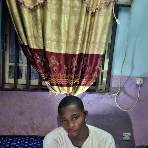 Chine  C. profile photo