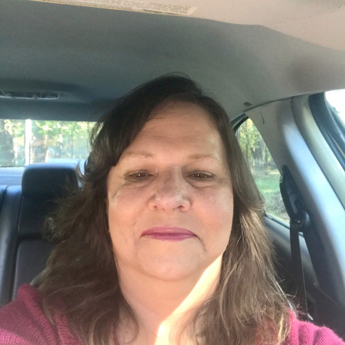 Debbie  V. profile photo
