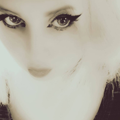 LeighAnn W. profile photo