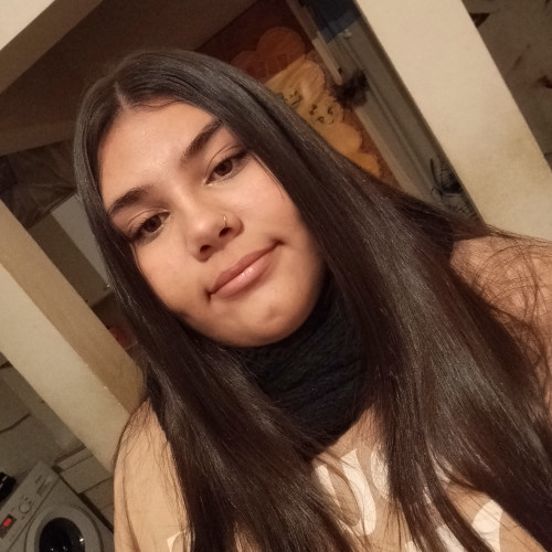 Luana L. profile photo
