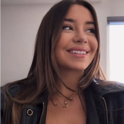 Maria   . profile photo