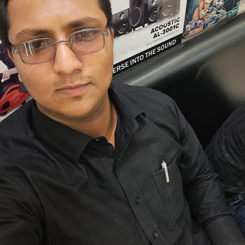 HK, ,. profile photo