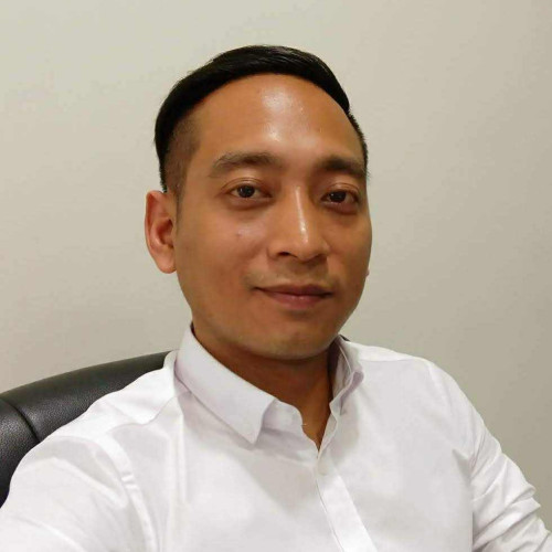 Nicolo L.