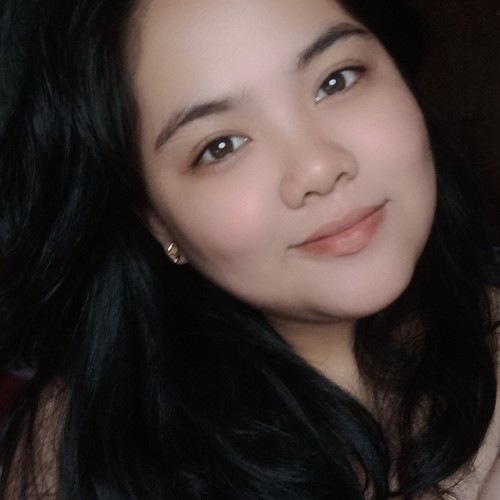 Danilyne E.