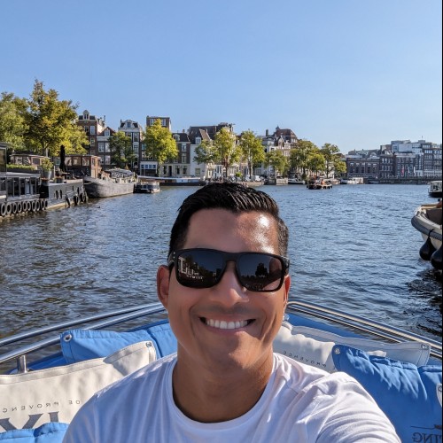 Carlos B.