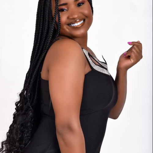 CAROLINE M. profile photo