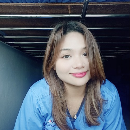 Lelie M.