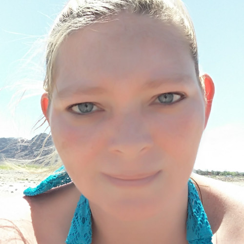 Kim M. profile photo