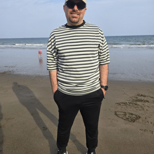 Ehsan K.