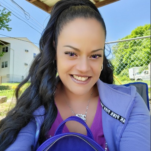Tina C.
