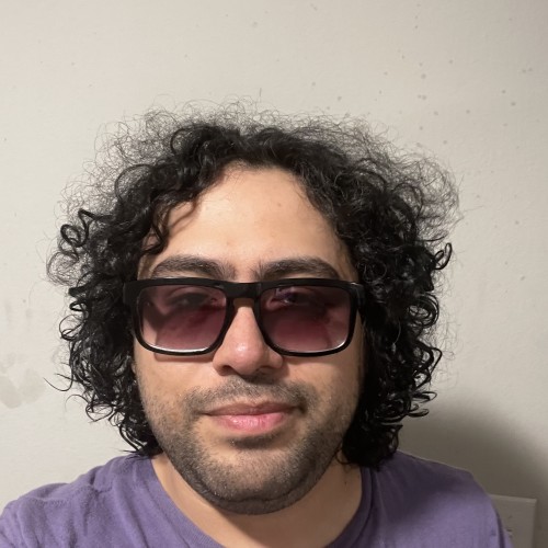 Alex L.