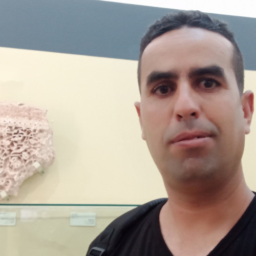 Omar  E. profile photo