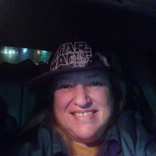 MIMI L. profile photo