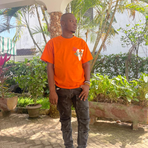 power w. profile photo