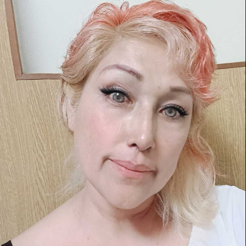 mary n. profile photo