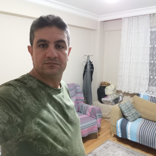 Khosro  H. profile photo