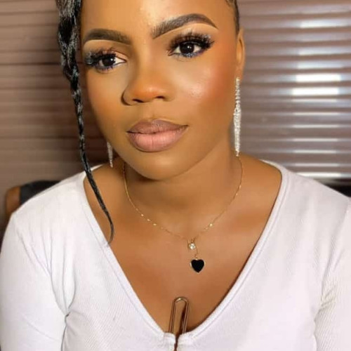 Josephine  E. profile photo