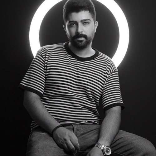 farzan e. profile photo