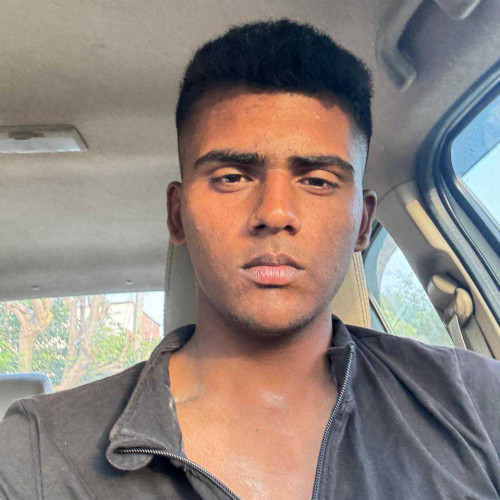 karan y. profile photo
