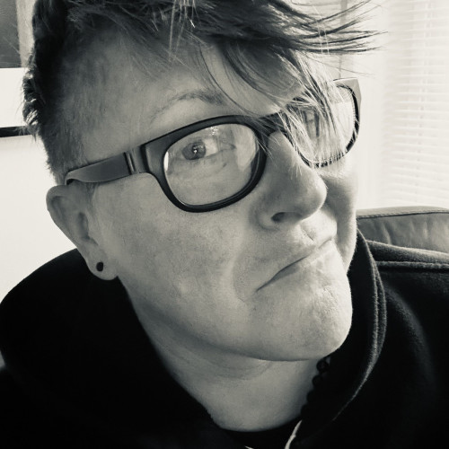 red r. profile photo
