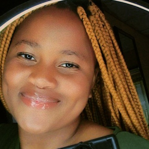 Mbalenhle M.