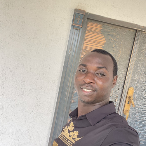 Akinsuyi D.