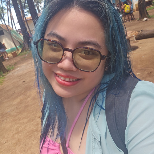 Mae G.