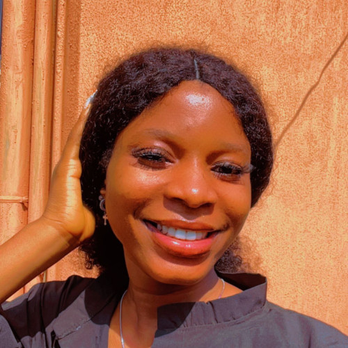 Ezinne  C.