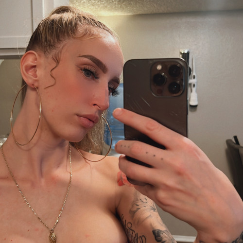 Emma T. profile photo