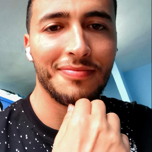Hicham  E.
