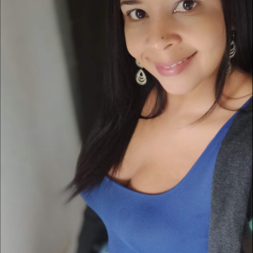 Estrella R. profile photo