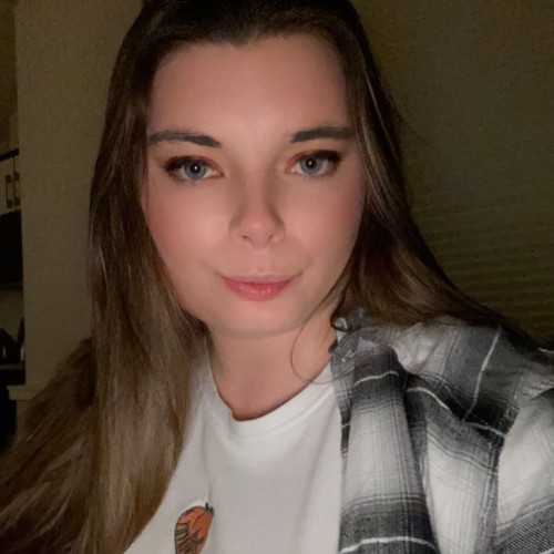 Alexa D.