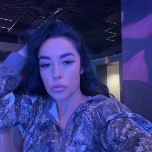 Vivian V. profile photo