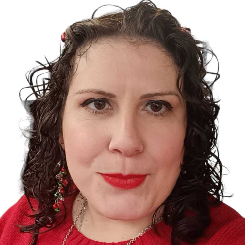 Luz A.