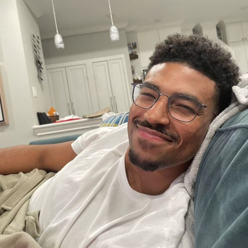 shanne g. profile photo