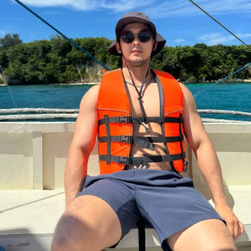  Maxwell C. profile photo