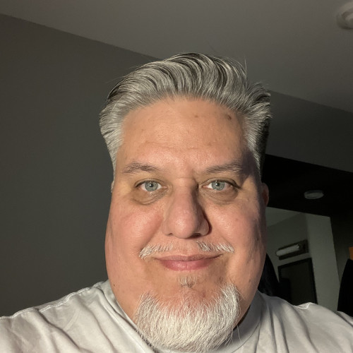 Julian V. profile photo