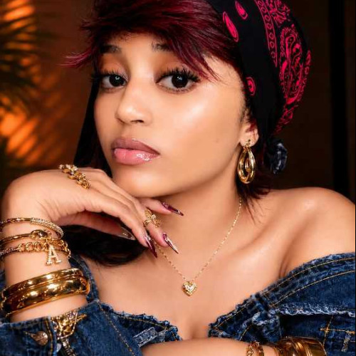 Loveth B. profile photo