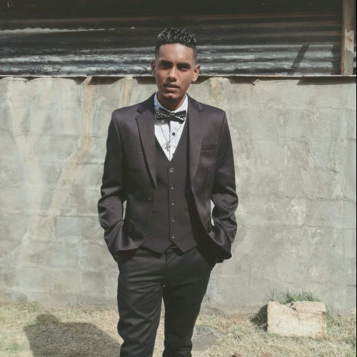Styless R.