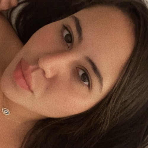 Bella  R.