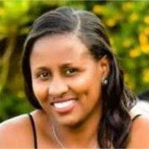 Cynthia R. profile photo