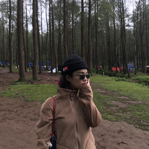 Rhirhi R. profile photo