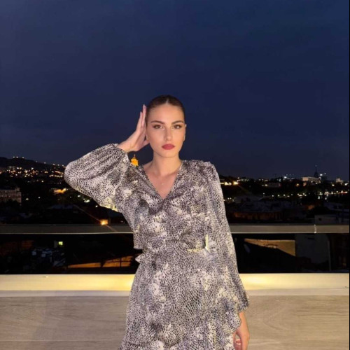 Liza T. profile photo
