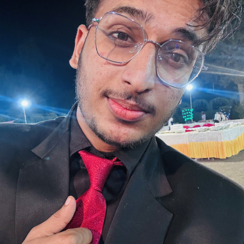 yaman r. profile photo