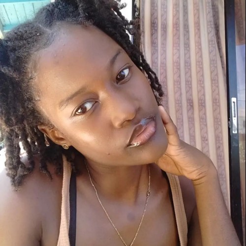 Tia P.