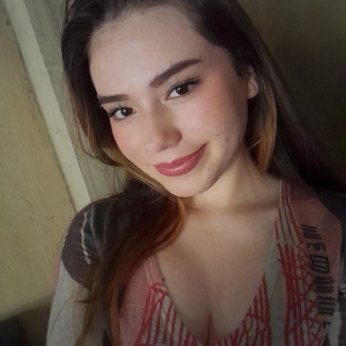 Mariluna  C. profile photo