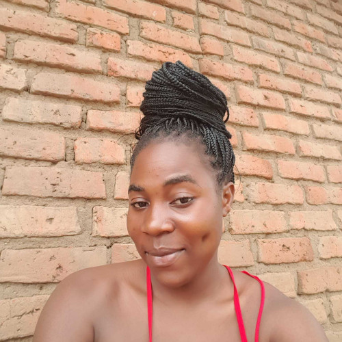 Tee L. profile photo